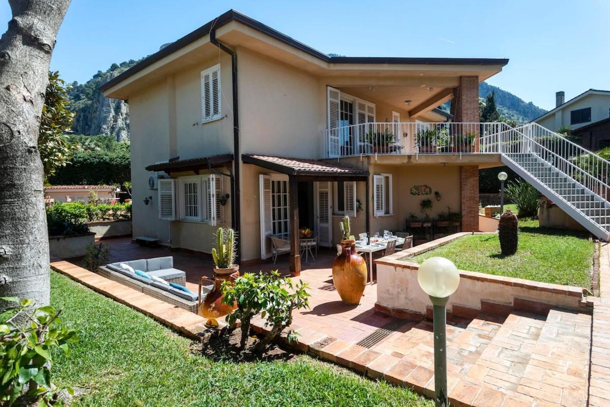 Donna Amalia Villa In Mondello Palermo Luaran gambar